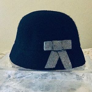 Saks 5th Avenue Black brand wool blend cloche hat